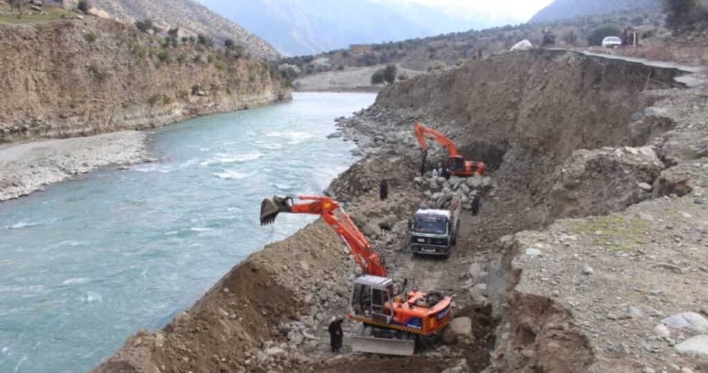 কুনার নদীবাঁধ নির্মাণের পথে আফগানিস্তান, ভারতের পর তালিবানের জল-অবরোধে শুকোবে পাকিস্তান?