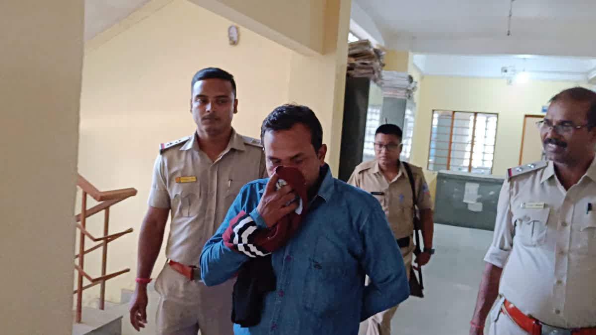 বাগডোগরার সেনা ছাউনিতে বাংলাদেশি গুপ্তচর! প্রশ্নের মুখে সীমান্ত নিরাপত্তা