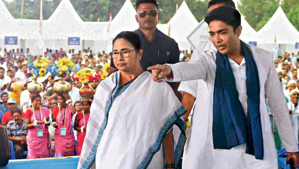 SIR আবহে ৬ ডিসেম্বর তৃণমূলের বৃহত্তর সংহতি সমাবেশ, থাকবেন মমতা-অভিষেক