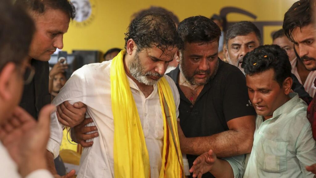 বিহারে শূন্যে জন সুরাজ, রাজনীতি ছাড়ছেন প্রশান্ত কিশোর! কী বললেন পিকে?