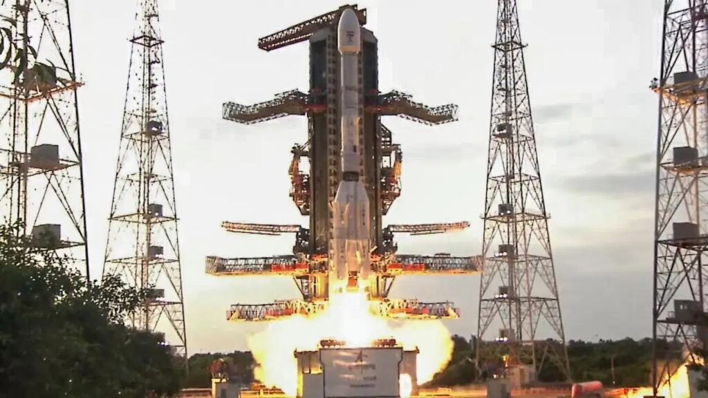 আজ মহাকাশে ‘বাহুবলী’ রকেট উৎক্ষেপণ করবে ISRO
