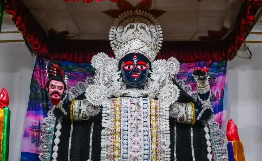 আজ মার্গশীর্ষ অমাবস্যা, এই তিথিতেই পূজিতা হন খড়িয়পের শ্মশানকালী