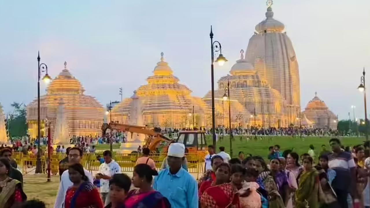 পর্যটনস্থল থেকে তীর্থকেন্দ্রে উত্তরণ! দীঘার জগন্নাথ মন্দিরকে ঘিরে সৈকত শহরের অর্থনীতিতে এসেছে সমৃদ্ধি