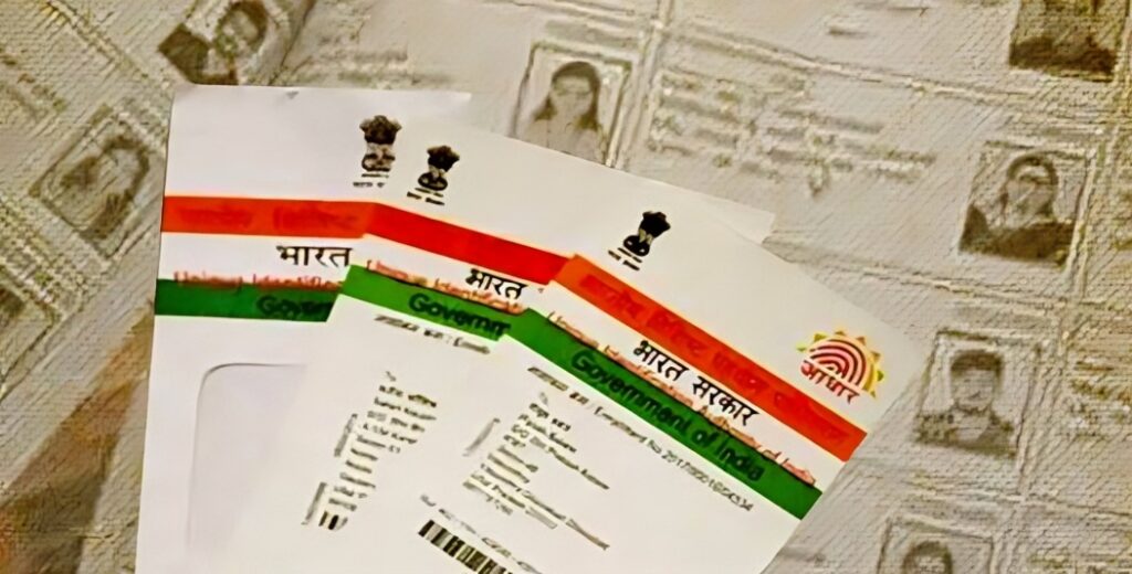 এবার থেকে ভোটার তালিকার যাবতীয় কাজে আধার কার্ড যাচাই বাধ্যতামূলক