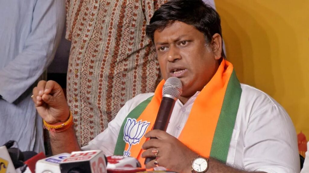 হরিয়ানায় ‘ভোটচুরি’: এক তরুণীর ২২টি এপিক কার্ড! রাহুলের অভিযোগে এ কী সাফাই সুকান্তর?