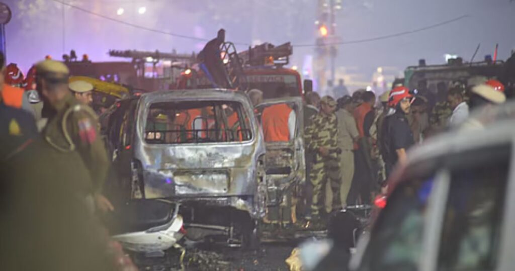 ১০/১১ দিল্লি বিস্ফোরণ :  জঙ্গিদের নেটওয়ার্কে ৩২টি গাড়ি! খোঁজ মিলেছে ৪টির