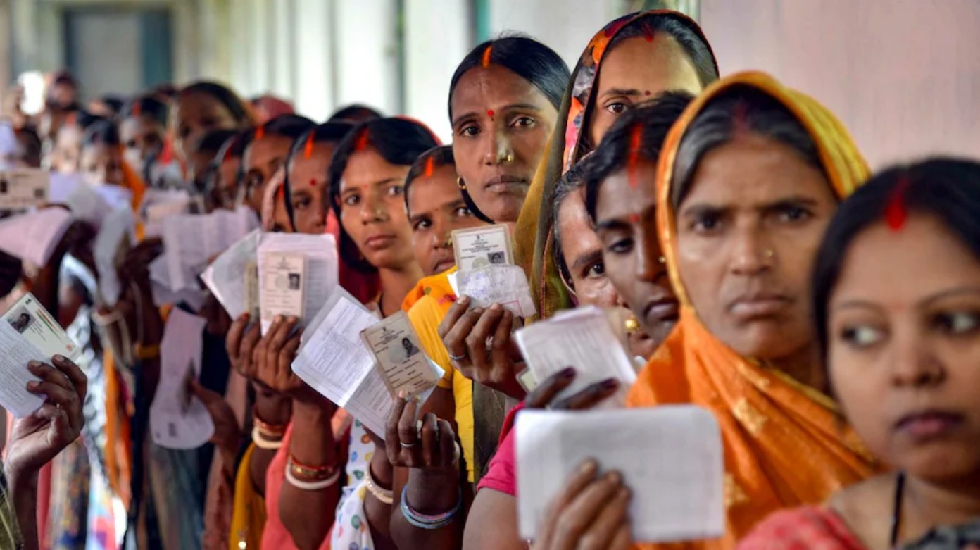 Bihar Elections: দ্বিতীয় দফায় রেকর্ড ভোটে বদলের হাওয়া নাকি আস্থার বহিঃপ্রকাশ?
