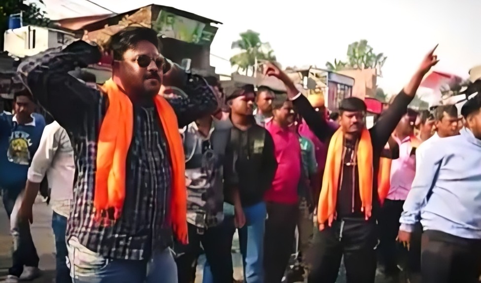 বিজেপিতে চরম গোষ্ঠীদ্বন্দ্ব, সরিষায় সুকান্তকে ‘গো ব্যাক’ স্লোগান দিলীপ অনুগামীদের!