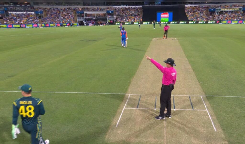 বৃষ্টির কারণে আজকের ম্যাচ পণ্ড, ২-১-এ সিরিজ জয় ভারতের