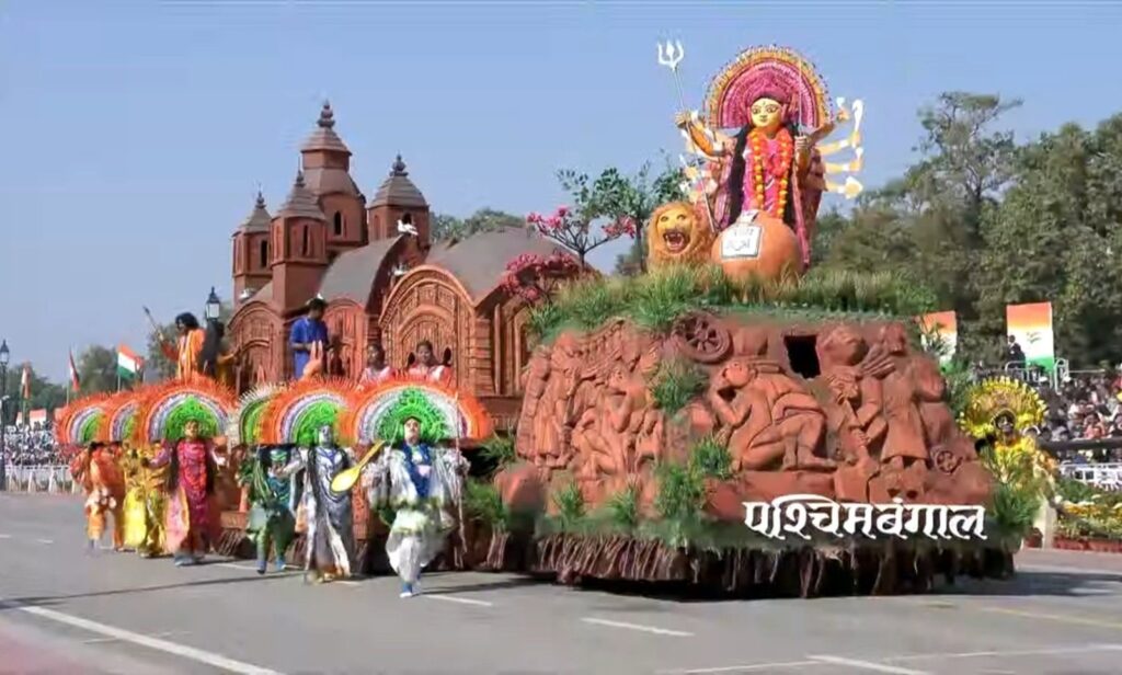 সাধারণতন্ত্র দিবসের ট্যাবলোয় ফের ব্রাত্য বাংলার মনীষীরা? কেন্দ্রের টালবাহানার কড়া জবাব তৃণমূলের