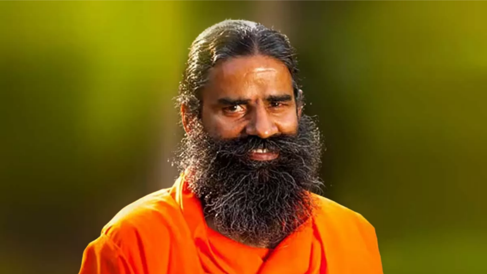 Air Purifier ধনীদের ফ্যাশন, বিষিয়ে ওঠা দিল্লিতে দূষণ থেকে বাঁচতে পর্দা লাগানোর নিদান যোগগুরু রামদেবের