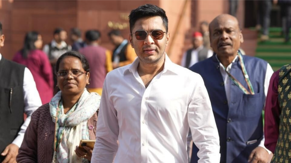 বুধবার দলের সাংসদদের নিয়ে বৈঠকে অভিষেক, কোন কোন বিষয়ে আলোচনার সম্ভাবনা?