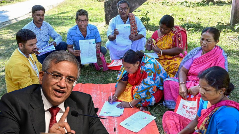 খসড়া তালিকায় নাম থাকলেও স্বস্তি নেই! কমিশনের সন্দেহের তালিকায় ২ কোটি, শুনানির মুখে ৩০ লক্ষ ভোটার