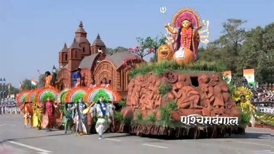 সাধারণতন্ত্র দিবসের ট্যাবলোয় ফের ব্রাত্য বাংলার মনীষীরা? কেন্দ্রের টালবাহানার কড়া জবাব তৃণমূলের