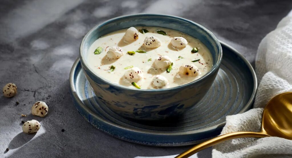 শীতে জয়েন্ট ব্যথা কমাতে, এনার্জি বাড়াতে সুস্বাদু সঙ্গী হতে পারে মাখনা ক্ষীর