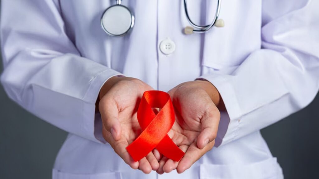 এইডসের বিরুদ্ধে বড় জয়! দেশে সংক্রমণ প্রায় অর্ধেক কমলো ১৪ বছরে