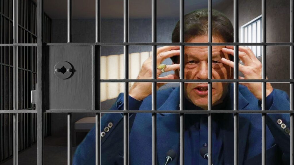 ‘আমায় মেরে ফেলতে পারে’, বোনকে আর কী জানিয়েছেন জেলবন্দি ইমরান খান?