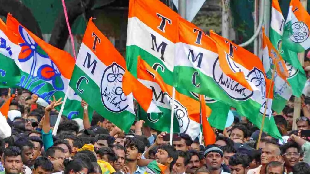 ভোটের মুখে সংগঠনে বড় রদবদল তৃণমূলের, ভরতপুর ও রানাঘাটে নেতৃত্বে একঝাঁক নতুন মুখ