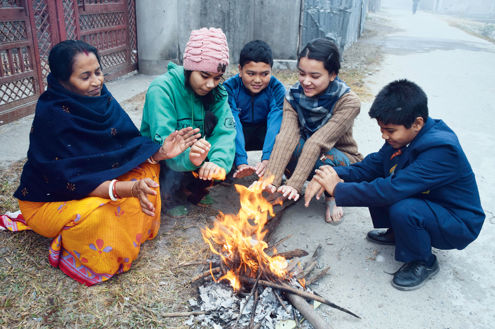 Weather Forecast: শীতের ঝোড়ো ব্যাটিং চলেছে, তাপমাত্রা আরও কমবে