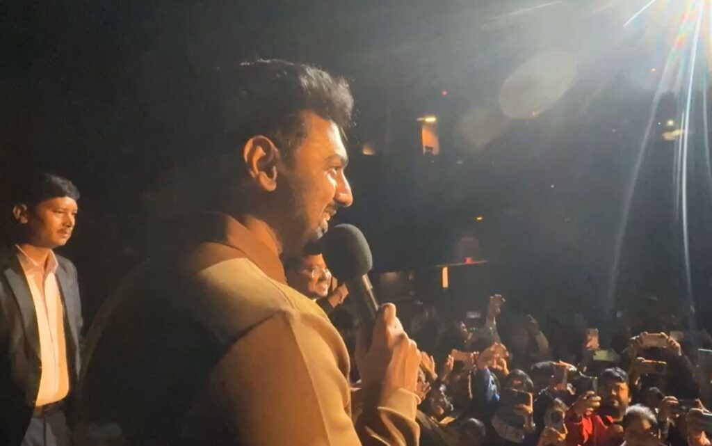 জন্মদিনে আরাম নয়, নিজের ছবির সঙ্গেই দিন কাটালেন দেব