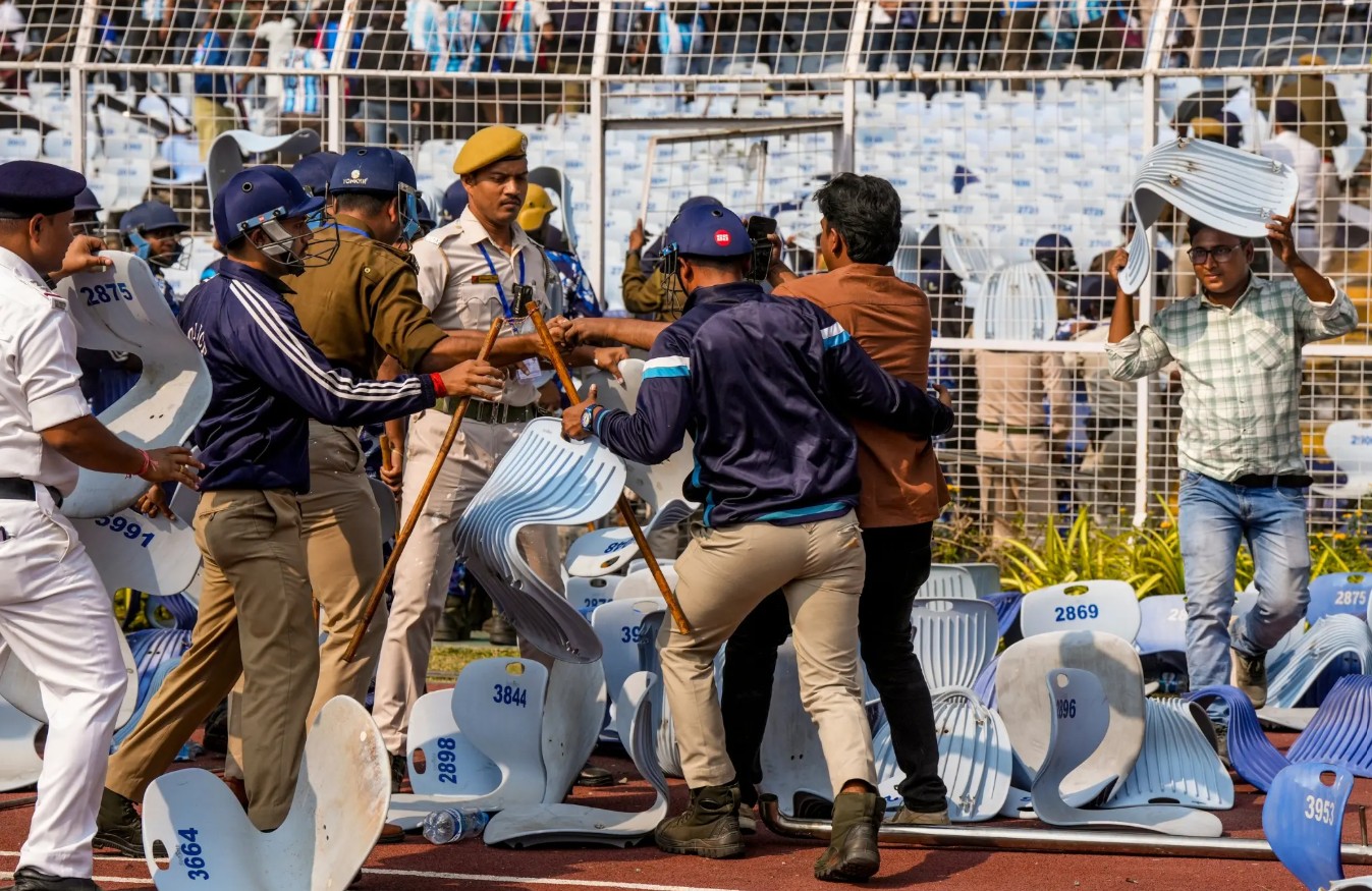 যুবভারতী কাণ্ড: স্টেডিয়াম ভাঙচুরের ঘটনা আরও এক গ্রেপ্তার, ধৃত বেড়ে ৬