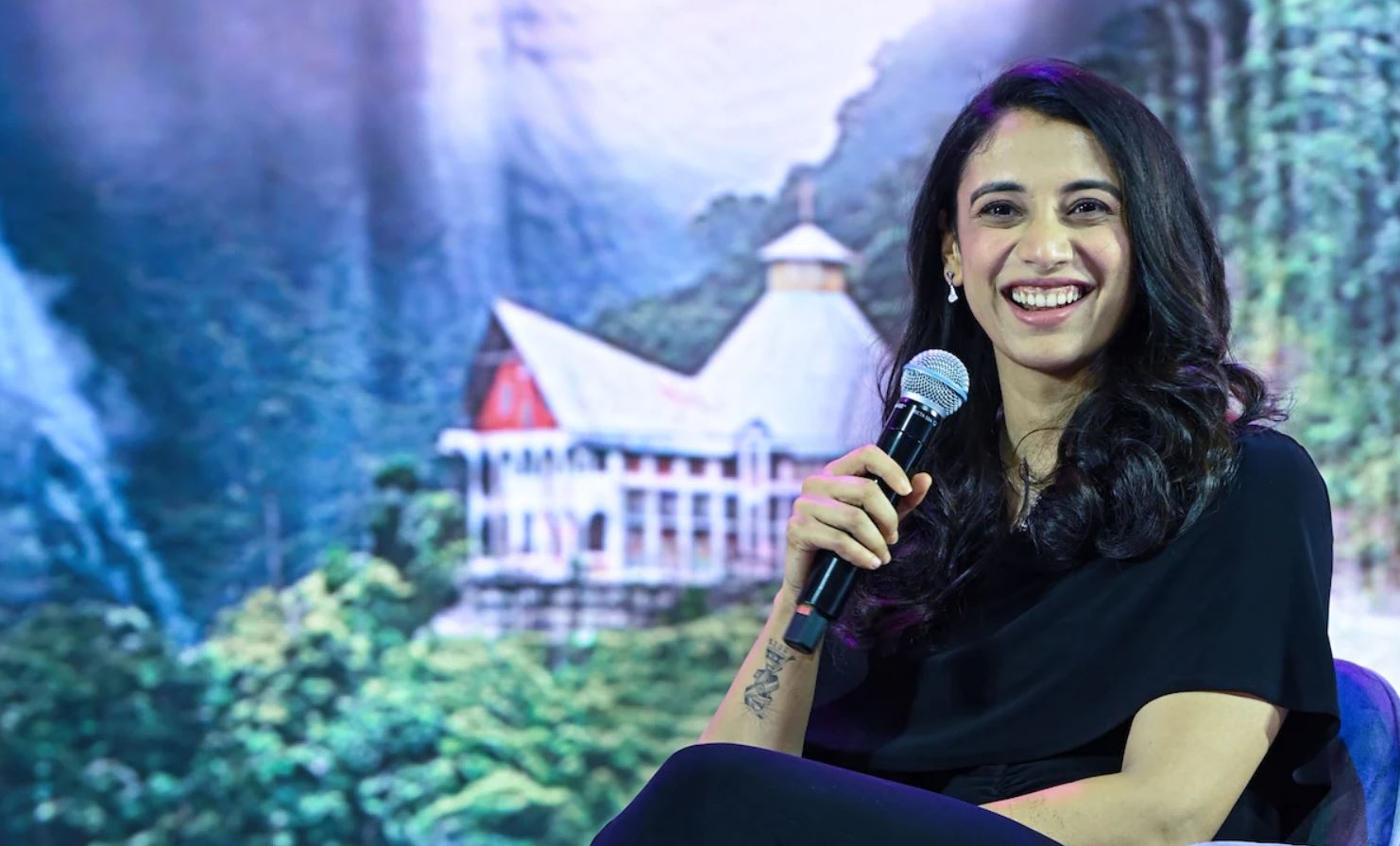 বিয়ে ভাঙার পর প্রথমবার প্রকাশ্যে স্মৃতি মান্ধানা, টি-২০ সিরিজের আগে মুখ খুললেন ভারতীয় ওপেনার