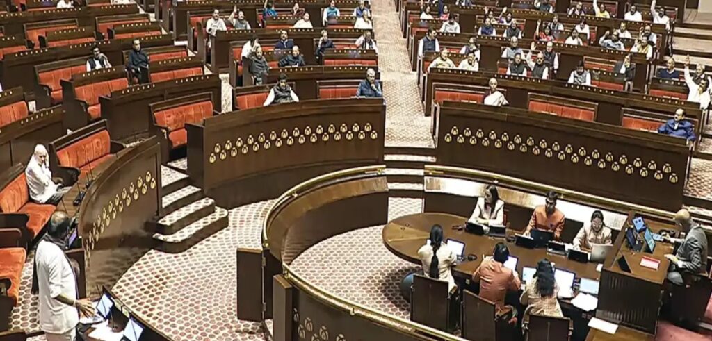 বেনজির! Rajya Sabha-য় পূর্ণমন্ত্রী না-থাকায় মুলতুবি হল অধিবেশন