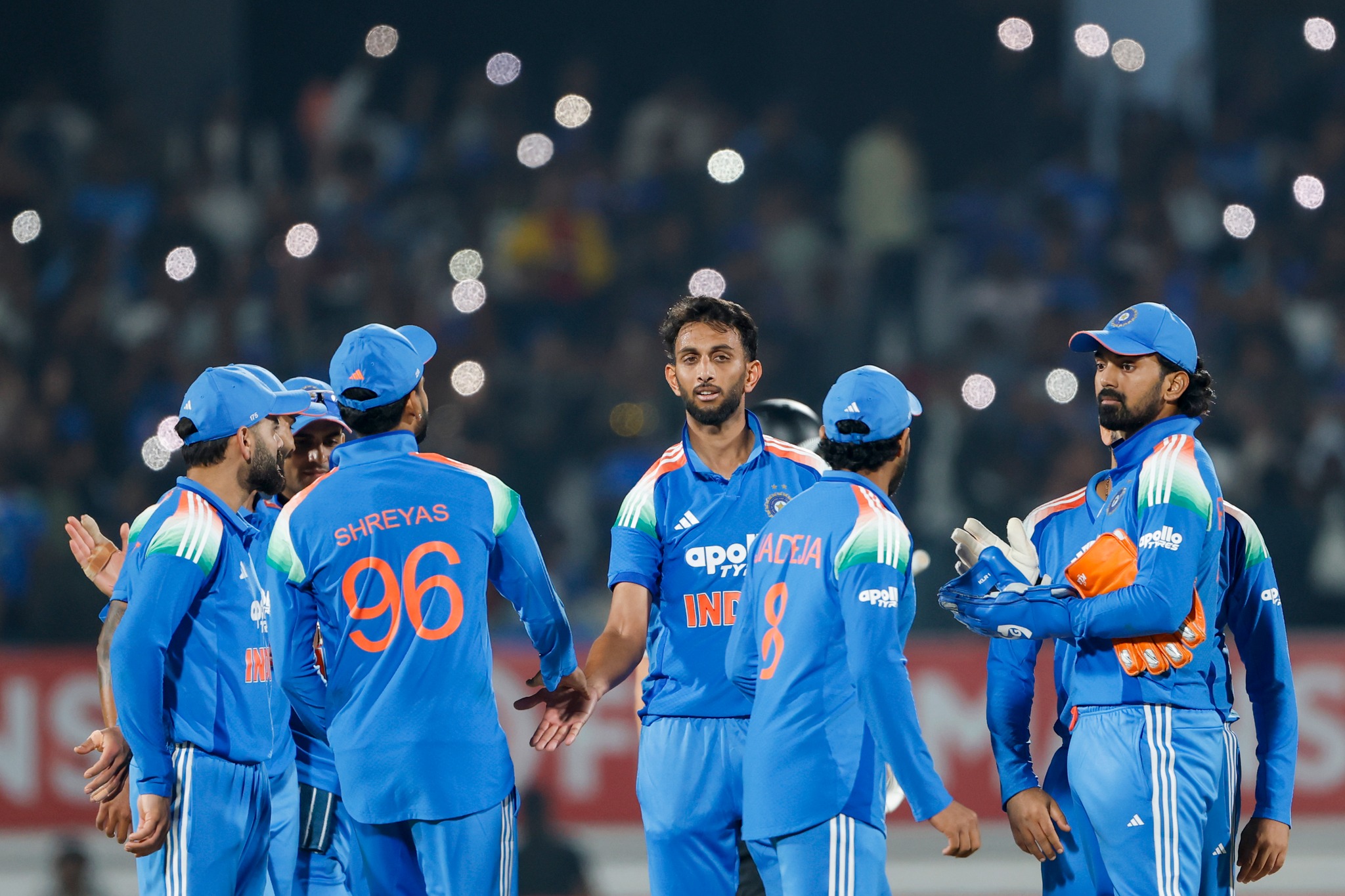 India vs New Zealand 2nd ODI: অসাধারণ ব্যাটিংয়ে দ্বিতীয় ওয়ানডেতে  জয়ী নিউজিল্যান্ড, ব্যর্থ ভারতীয় বোলিং লাইন আপ