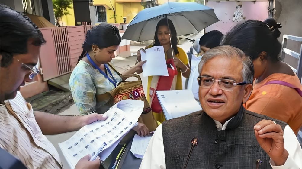 ভোটার তালিকা সংশোধনে কমিশনের জোড়া পদক্ষেপ, কতটা স্বচ্ছ হবে প্রক্রিয়া?