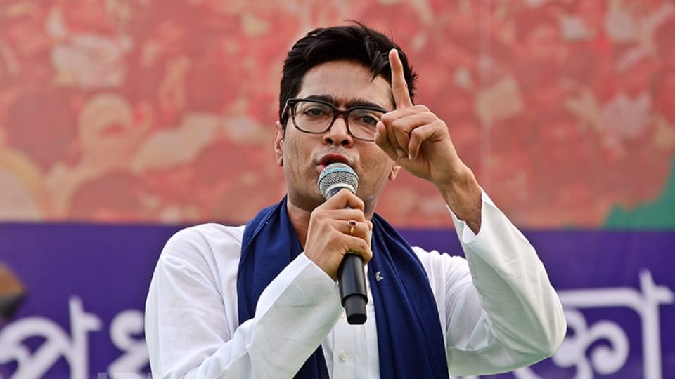 অভিষেকের কর্মসূচি ব্যাহত করার চেষ্টার অভিযোগ, হেমন্ত সোরেনের চপারে বীরভূমযাত্রা তৃণমূল সেনাপতির