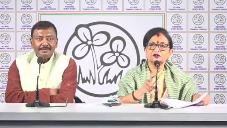 ‘দিল্লি কি এখন ধর্ষণের রাজধানী?’ নাবালিকা নিগ্রহের ঘটনায় কেন্দ্রকে তীব্র ভর্ৎসনা তৃণমূলের