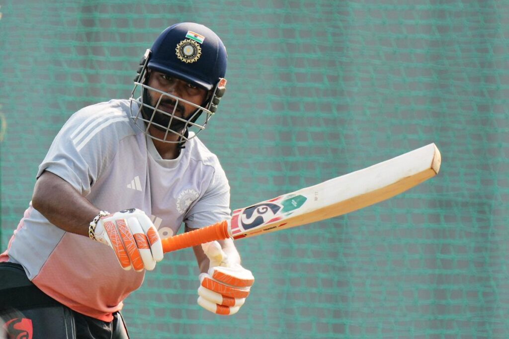 India vs New Zealand 1st ODI: ভারতীয় শিবিরে ধাক্কা ! চোট পেয়ে ছিটকে গেলেন পন্থ, পরিবর্তন হিসেবে দলে জুরেল