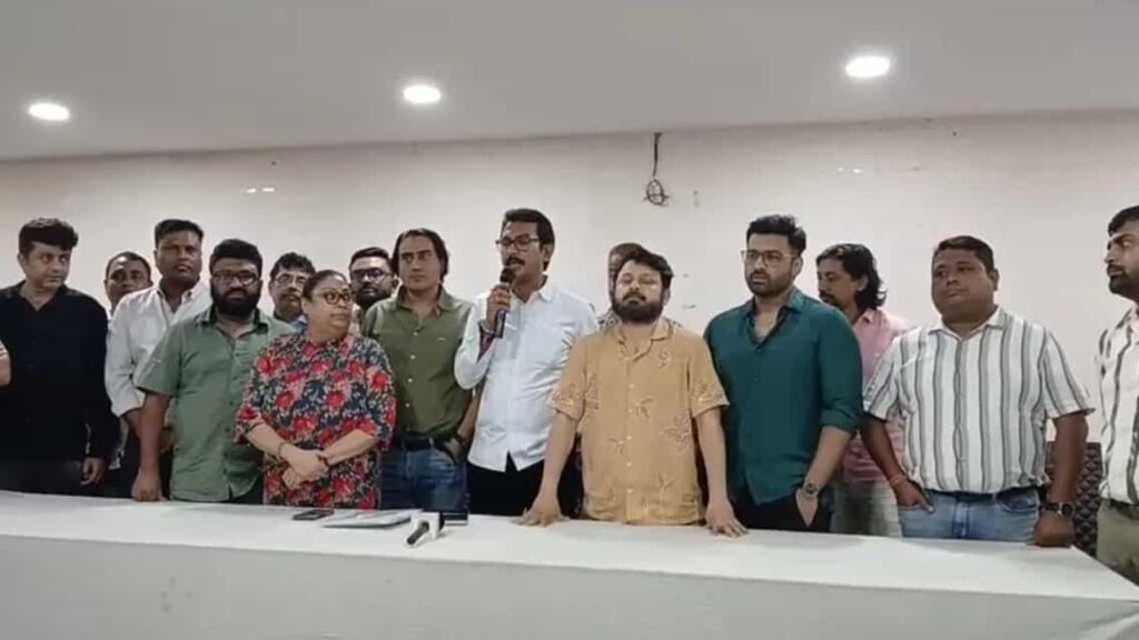 টলিপাড়া এবার পুলিশের দ্বারস্থ! সমস্যার সমাধান কি মিলবে?