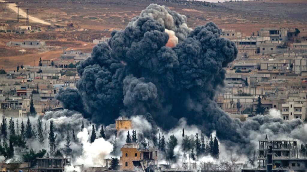 সিরিয়ায় মার্কিন বায়ুসেনার তাণ্ডব, আইএসের ৩৫টি ঘাঁটিতে আঘাত আমেরিকার