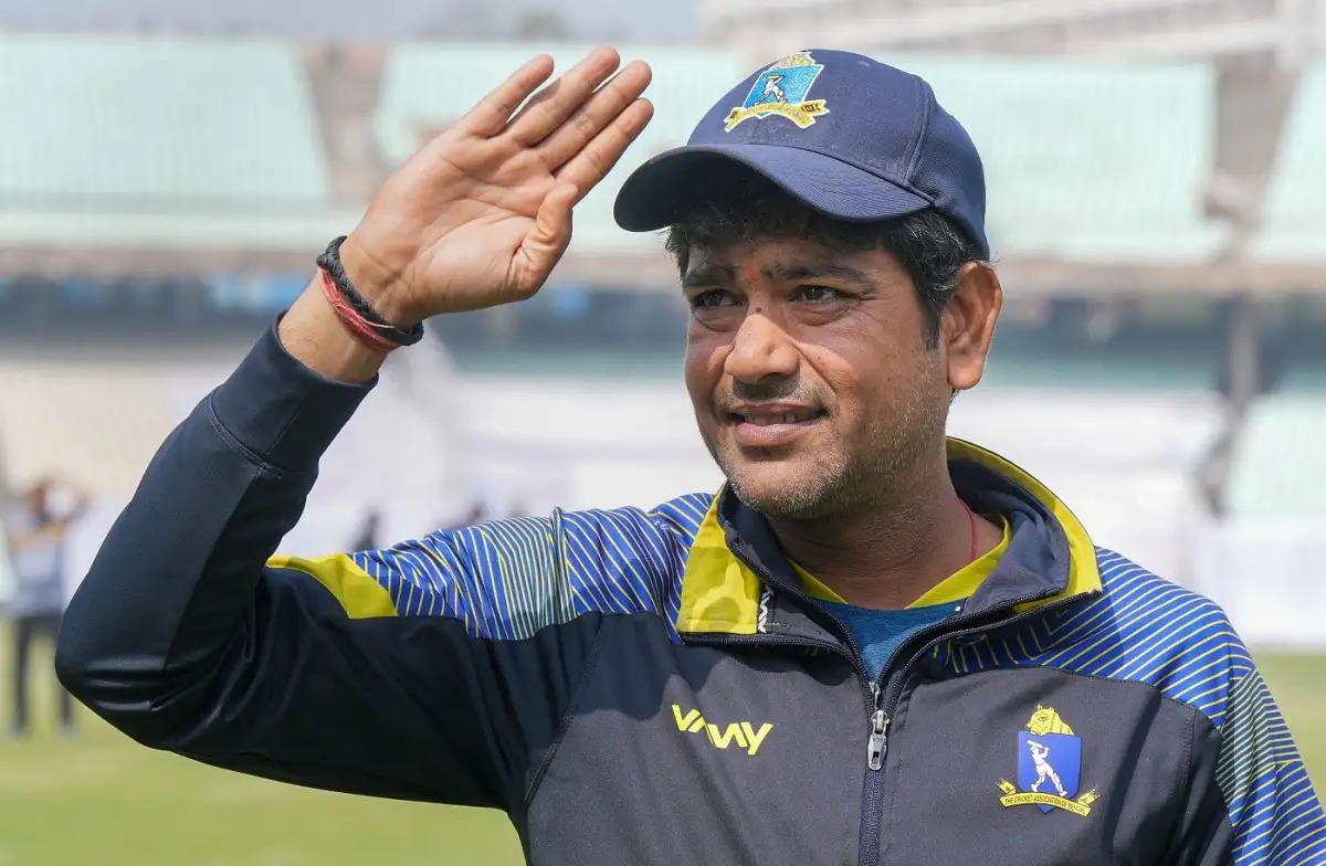 শামির পর লক্ষ্মীরতন, SIR-র শুনানিতে তলব প্রাক্তন ভারতীয় ক্রিকেটারকে