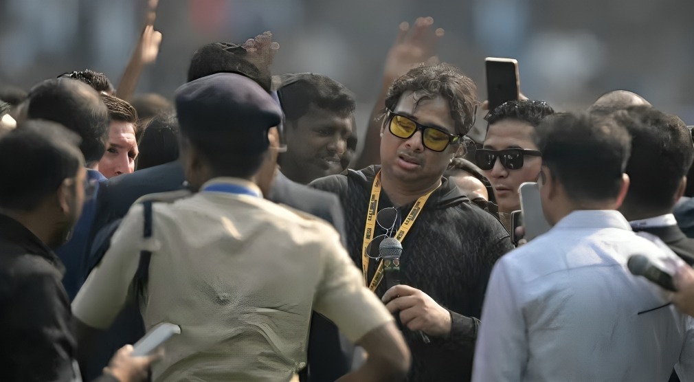 মেসি কাণ্ডে ৩৭ দিন পর শর্তসাপেক্ষে জামিন পেলেন শতদ্রু দত্ত