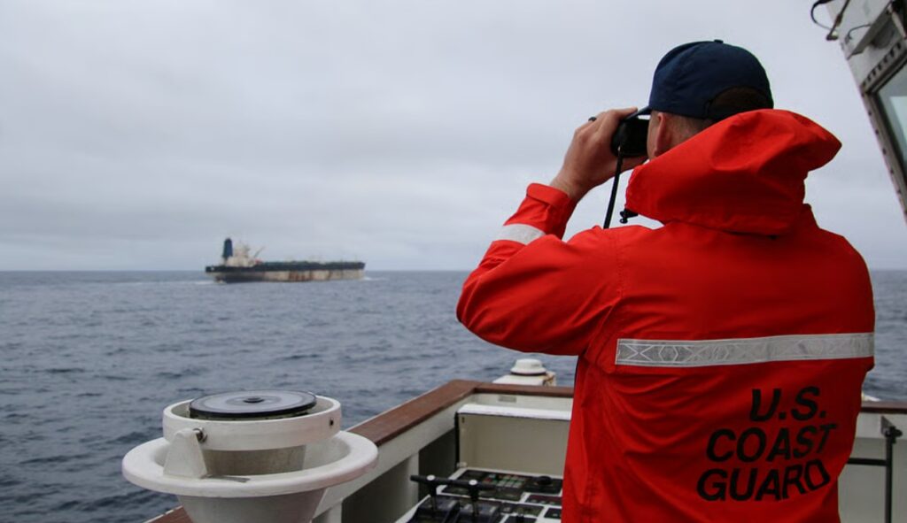 আটলান্টিকে রুশ জাহাজ আটকাল আমেরিকা, পালটা সামরিক প্রত্যাঘাতের দাবি রাশিয়ায়